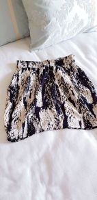 H&M Divided Mini Skirt - Size 8