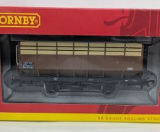 Hornby R6837 BR (Ex LMS) 20 Ton Coke Hopper '447526', OO Gauge
