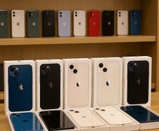 iPhone 13