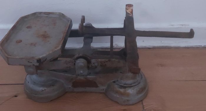 vintage weighing scale