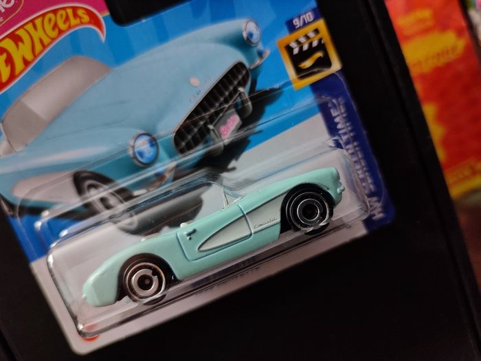 Barbie ! 1956 Corvette ! Turquoise ! from HW Screen Time Series ! Sealed !
