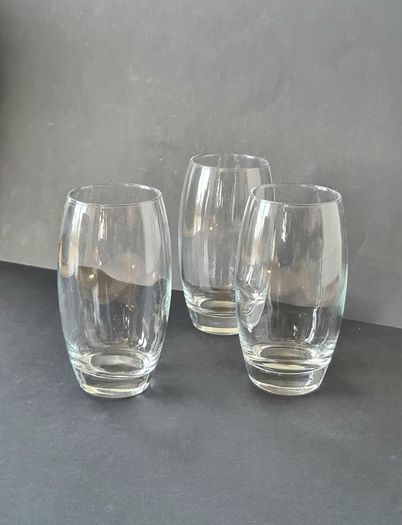 Glass vase