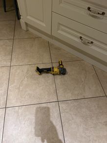 dewalt Flexvolt grinder (stopped working)