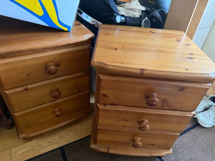 bedside lockers