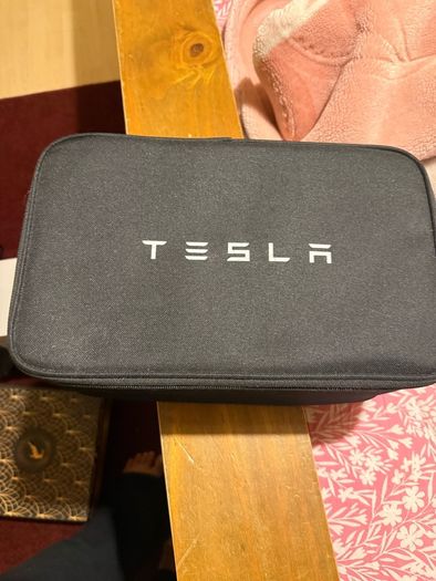 Genuine Tesla OEM Removable Tow Hitch Ball Mount with Carry Case  Brand New