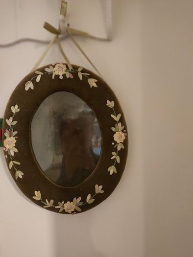 Antique/Vintage French frame.
