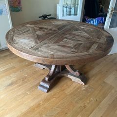 Round Table 150cm
