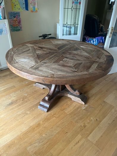 Round Table 150cm