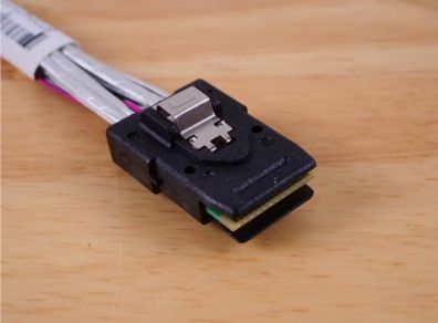 Supermicro CBL0476L MiniSAS SFF8087 to 4 SATA Raid cable
