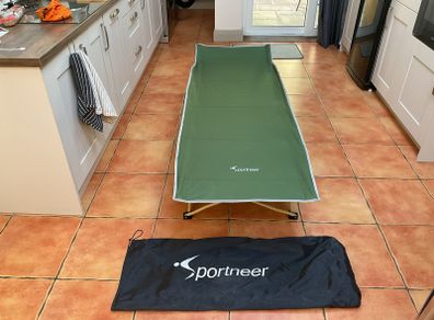 Foldable bed-Festival bed, fishing bed, spare bed, heavy duty camp bed
