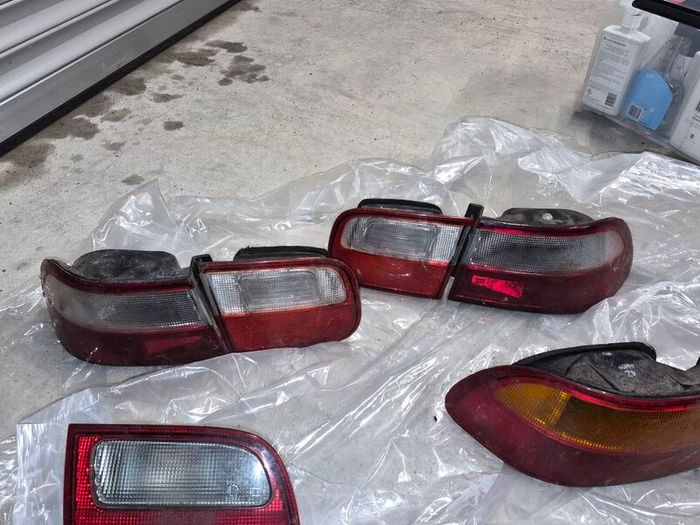 eg saloon rear 50/50 lights