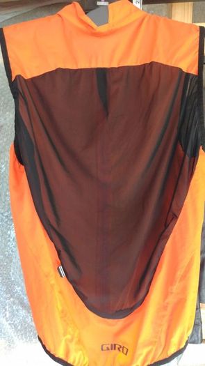 Giro Gilet size small Orange lightweight wind resistant cycling vest On3n3ss