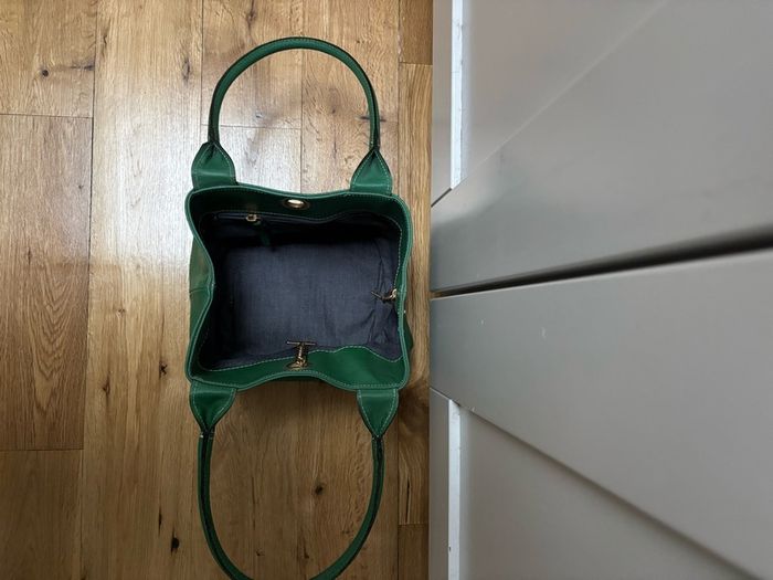 Dericci Leather Shoulder Bag