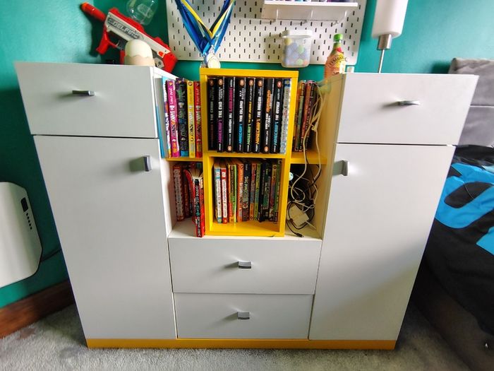 3 piece set: Computer desk +wall cabinet +chest of drawers combo!!