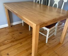 Oak dinner table