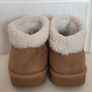 Girl's shoes size UK13 Image 2