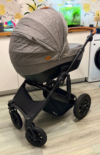 Kinderkraft PRIME 2020 Pram (Carrycot) and Frame