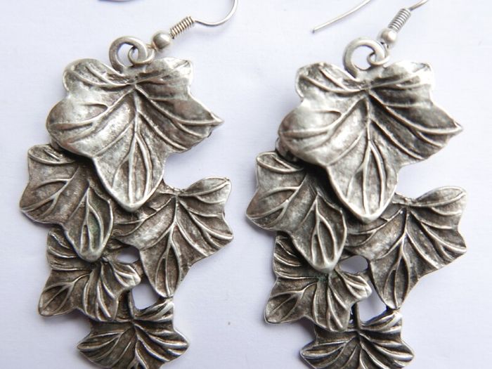 Poison ivy leaf earrings silver plated oxidized ivy leaf jewelry poison ivy antique look large silver