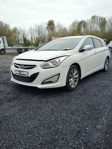 Breaking Hyundai i40 2012 1.7 diesel