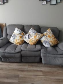 3x Scatterbox cushions
