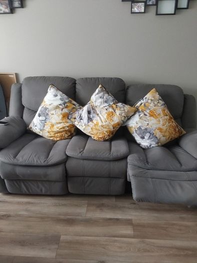 3x Scatterbox cushions