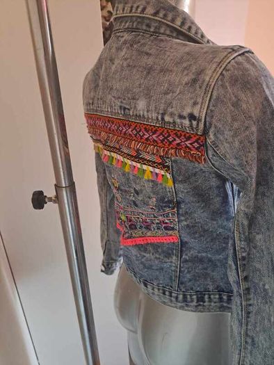 Denim jacket Dunnes  embroidered at the back size XS  31/32 inch Postage included