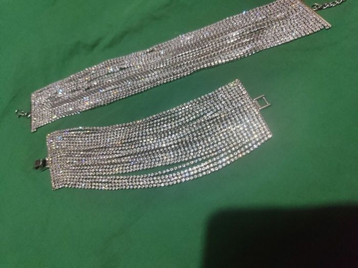 crystal necklace and bracelet