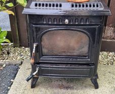 Mulberry stove