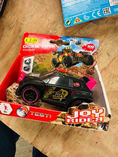 80 Pieces Branded Star Wars - Marvel - Trucks - Cars - Harley Davidson Etc Job Lot