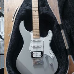 Yamaha Pacifica PAC112VM