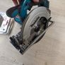 Makita 18v skilsaw and light Image 3