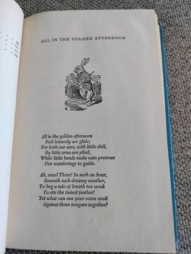 Alice in Wonderland by Lewis Carroll 1950's hardback in very good condition with signs of wear on the cover see photos FREE STANDARD POSTAGE INCLUDED