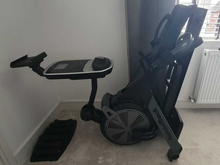 NordicTrack RW850 Foldable Rowing Machine Rower