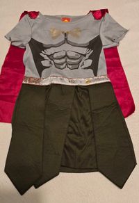 Roman soldier costume + cape. 7-8 y.
