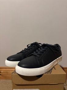 Formal shoes