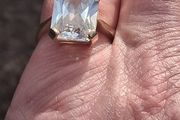 9 Carat Gold Gem Set Ring (6.5 grams)