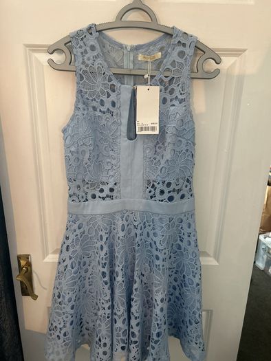 carries closet allyson collection dress RRP E100