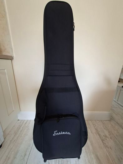 Eastman E1D Deluxe