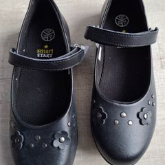 Girls school shoes size 2