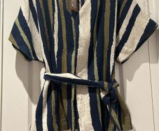 Navy n cream light jacket BNWT