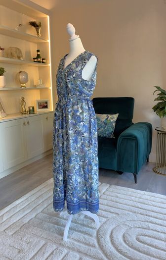Ladies Cornflower Blue Paisley Printed Lace insert Midi Dress from Jessica Graaf