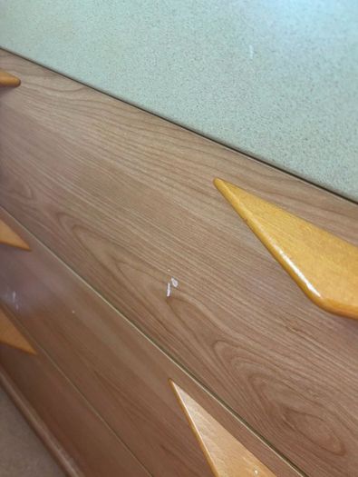 Bedroom Chest of drawers