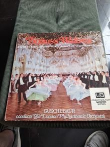Strauss Vinyl Lps