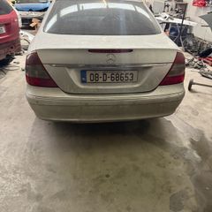 Mercedes w211 breaking