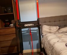 pull up bar and dip station