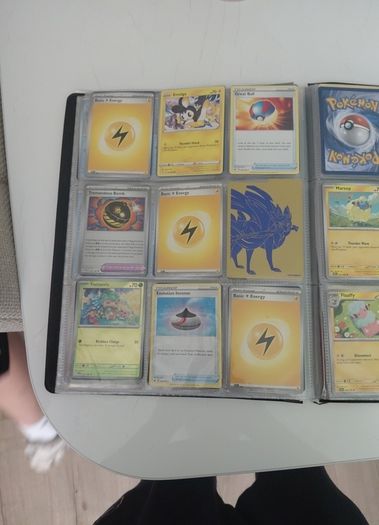 pokemon cards binder bundle