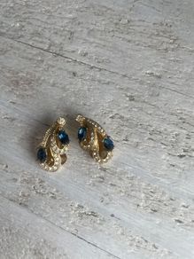 Vintage Clip On Earrings