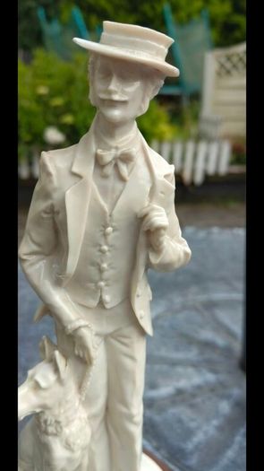 Porcelain " Victorian Gentleman". Auro Belcari. circa 1980