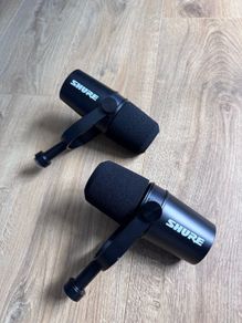 Shure MV7X Professional Podcast Microphone (XLR)