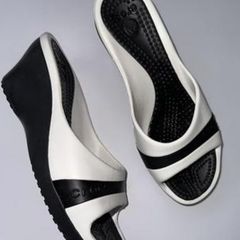 Croc Sassari Wedges Black & White size 10 UK